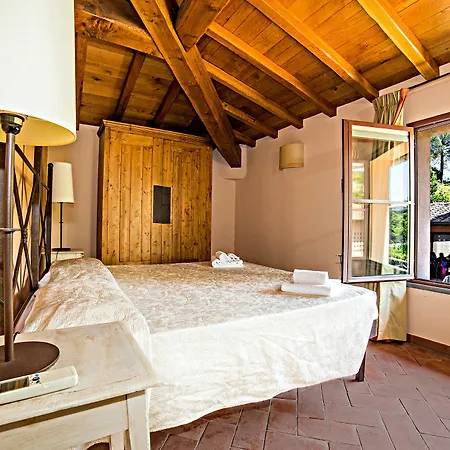Hotel I Laghi 2*