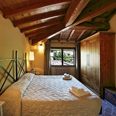 I Laghi Hotel 2*